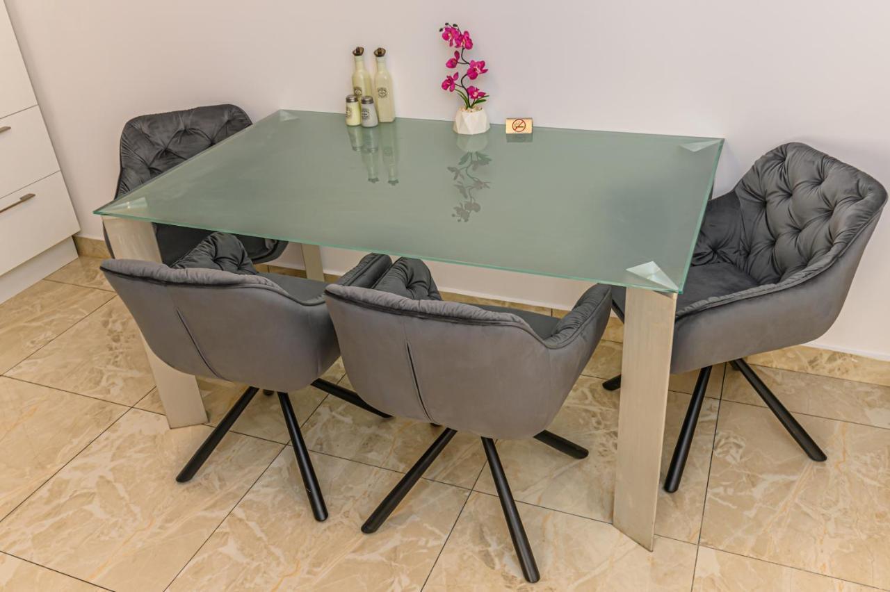 דירה Casa Aurora 1 בראשוב